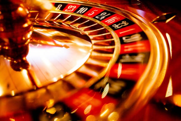 BandarQ round result display with win/loss calculation
